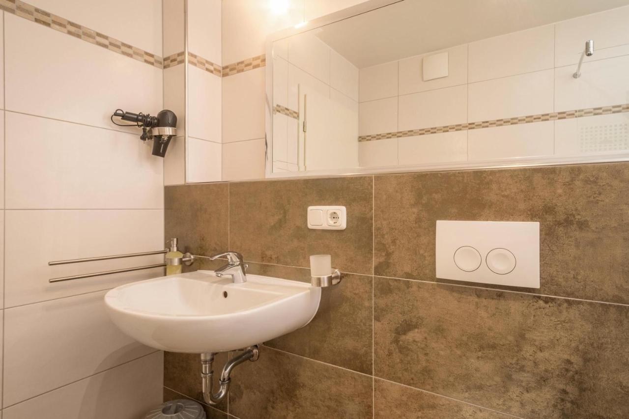 Familien-Apartment 6 Meersburg Dış mekan fotoğraf